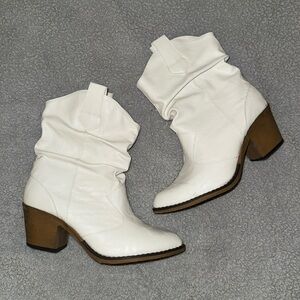 White cowgirl boots